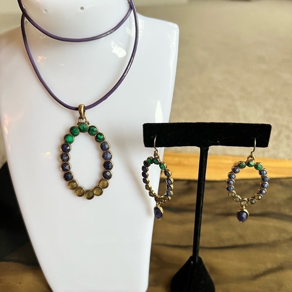 VINTAGE COLORED SEMIPRECIOUS STONES Matching pendent and earring set - Picture 2 of 4